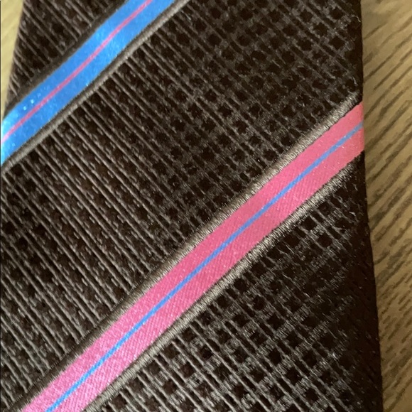 Silk Tie - Picture 2 of 6